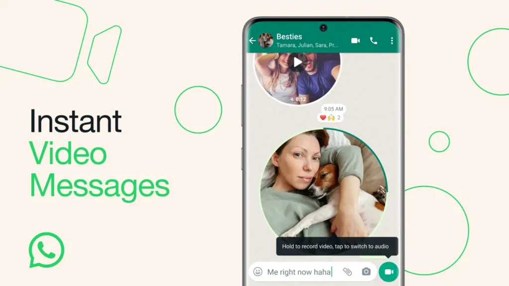 An example of WhatsApp instant video messages shown as circular video previews inside a chat.